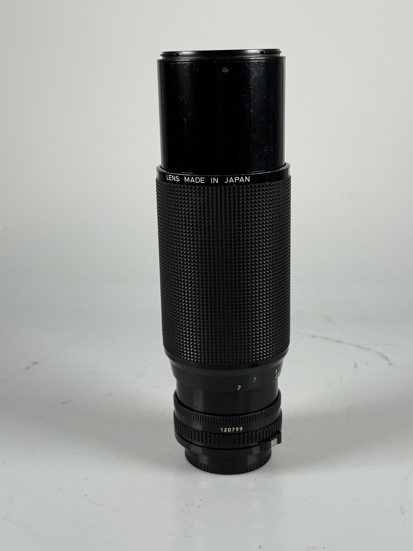 Canon New FD NFD 100-300mm f5.6 MF Zoom Lens