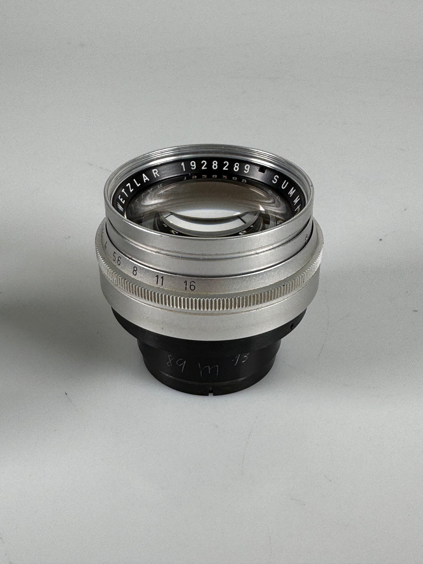 LEITZ Leica Summilux M 50mm F1.4 E43 Chrome Lens Scalloped
