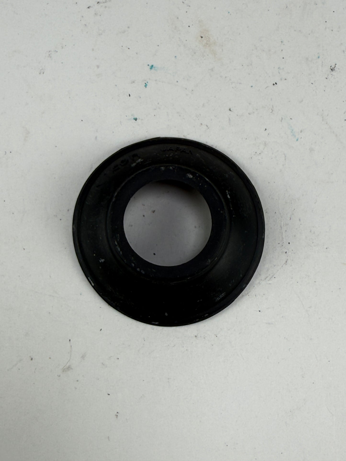 Nikon F F2 Rubber eyecup fr round finders FTn F2S F2SB F2AS F2T F2A Nikkormat F3