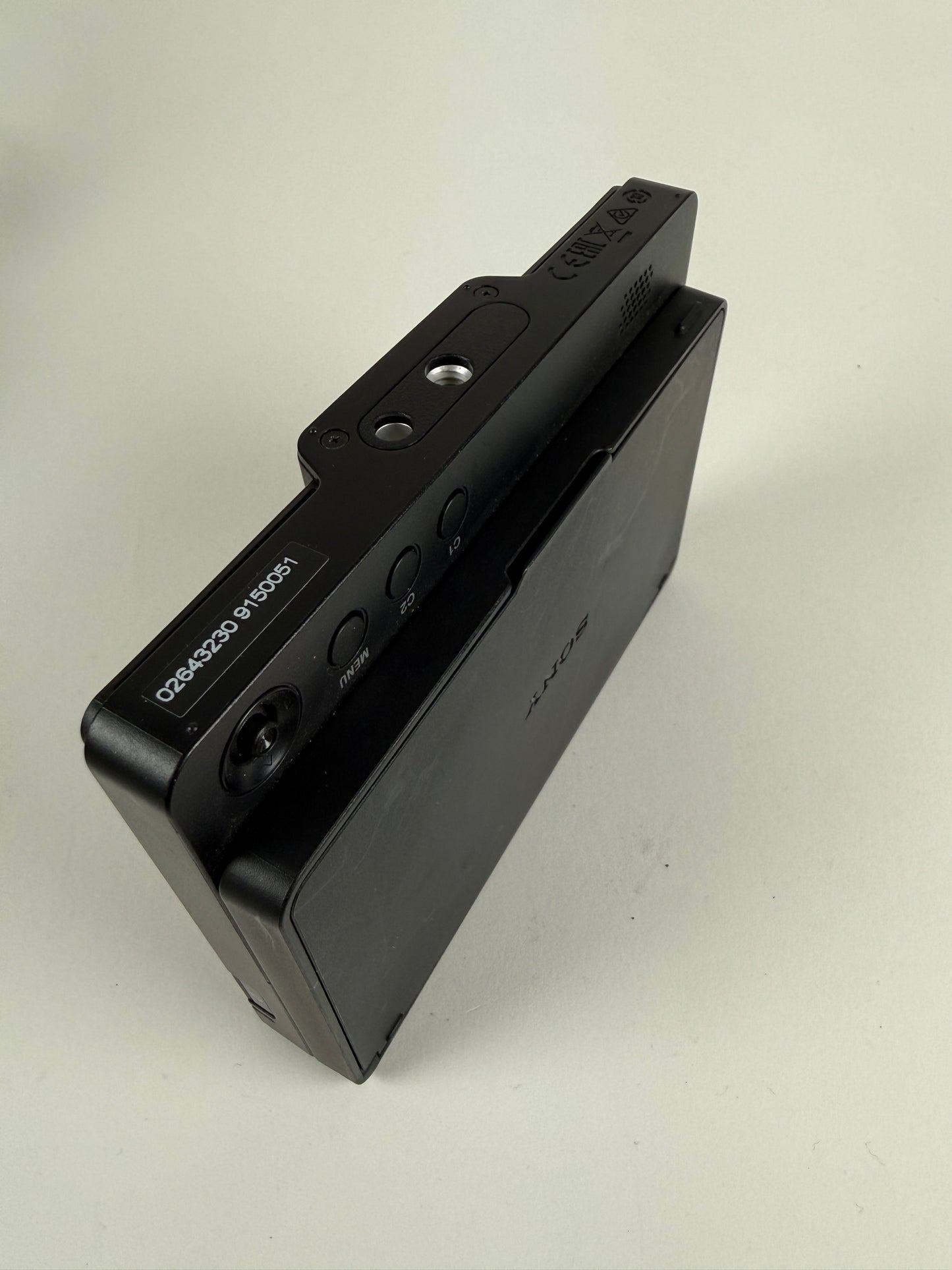 Sony CLMFHD5 CLM-FHD5 Clip-on 5" Full HD LCD On-Camera Monitor, 1920x1080