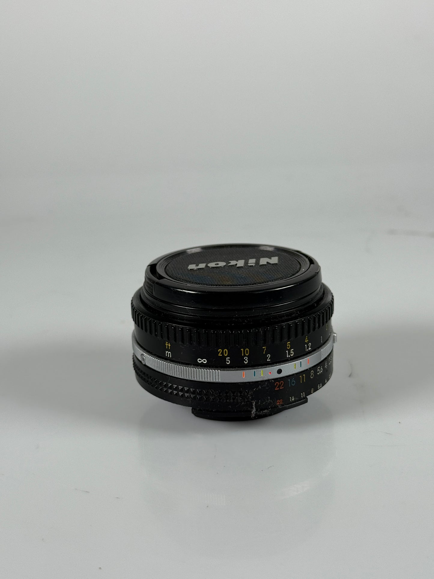 Nikon Nikkor Ai-s AIS 50mm f/1.8 Lens Prime Pancake SLR