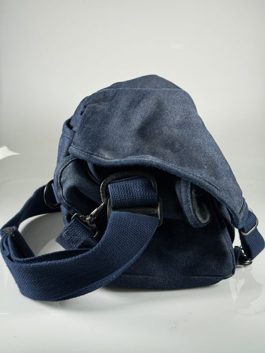 DOMKE F-2 ORIGINAL CAMERA SHOULDER BAG IN Blue Denim, with insert
