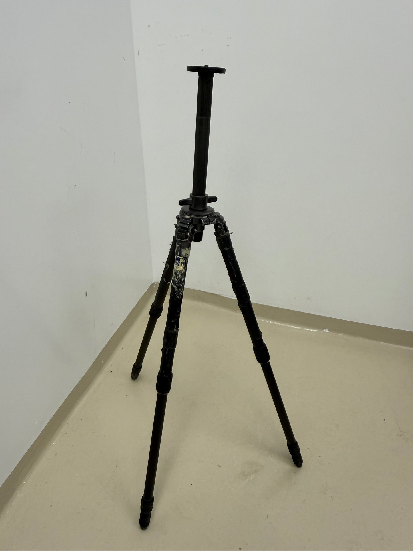 Gitzo G1548 MK2 4-Section Carbon Fiber Tripod Legs