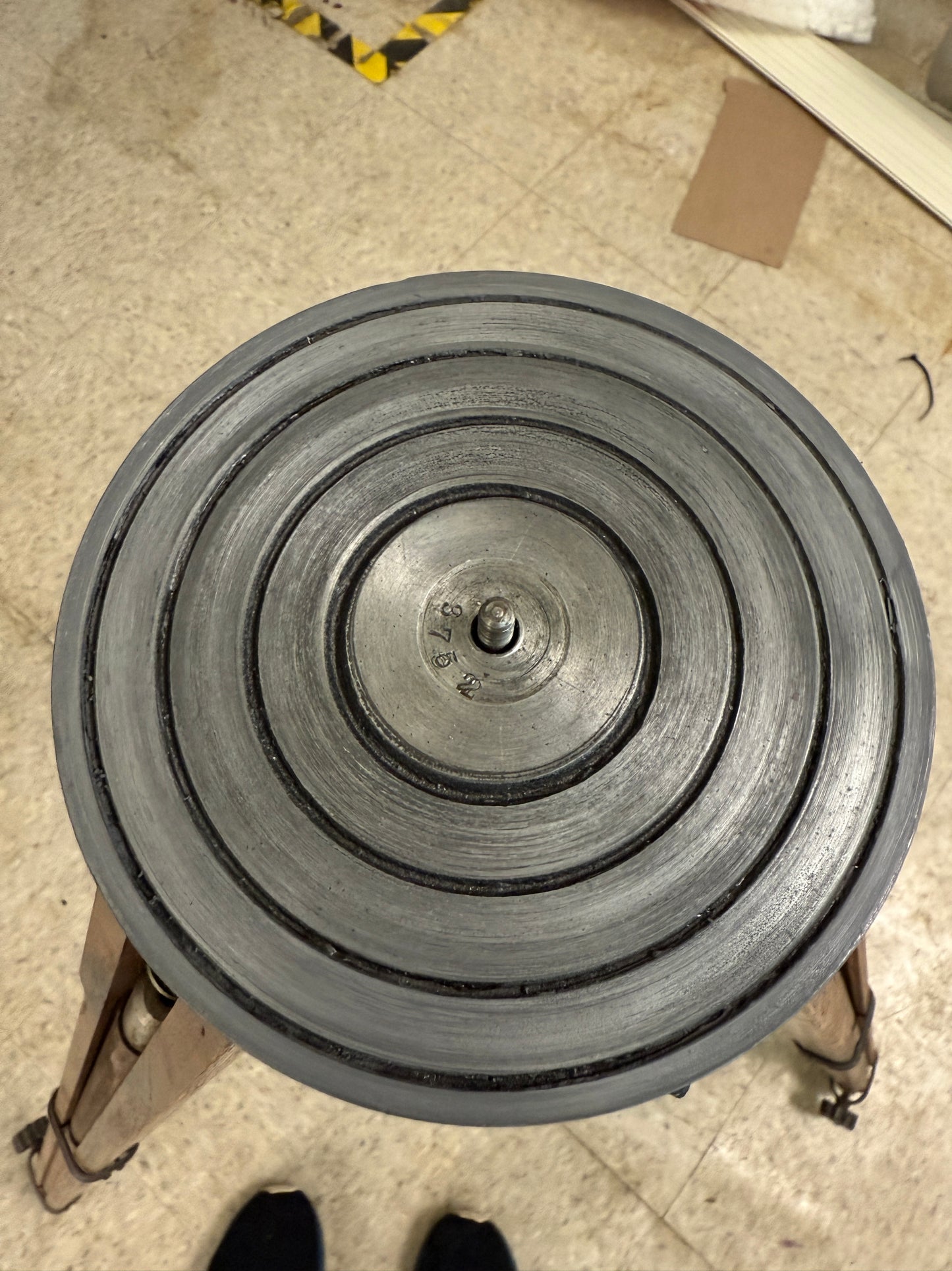 Reis wooden tripod with tilt head model 100 RARE vintage