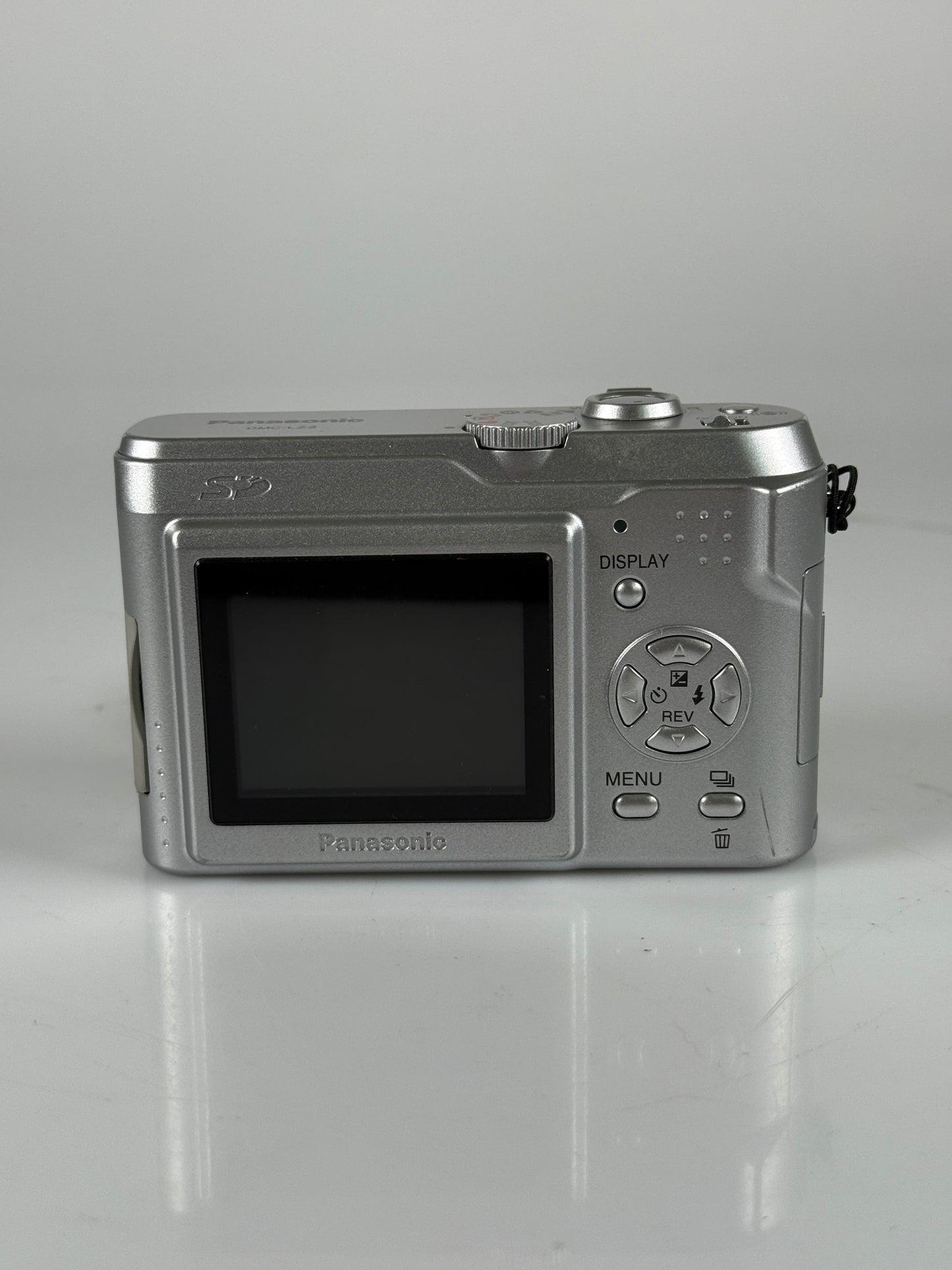 Panasonic Lumix DMC-LZ2 5.0MP 24x Zoom Digital Camera