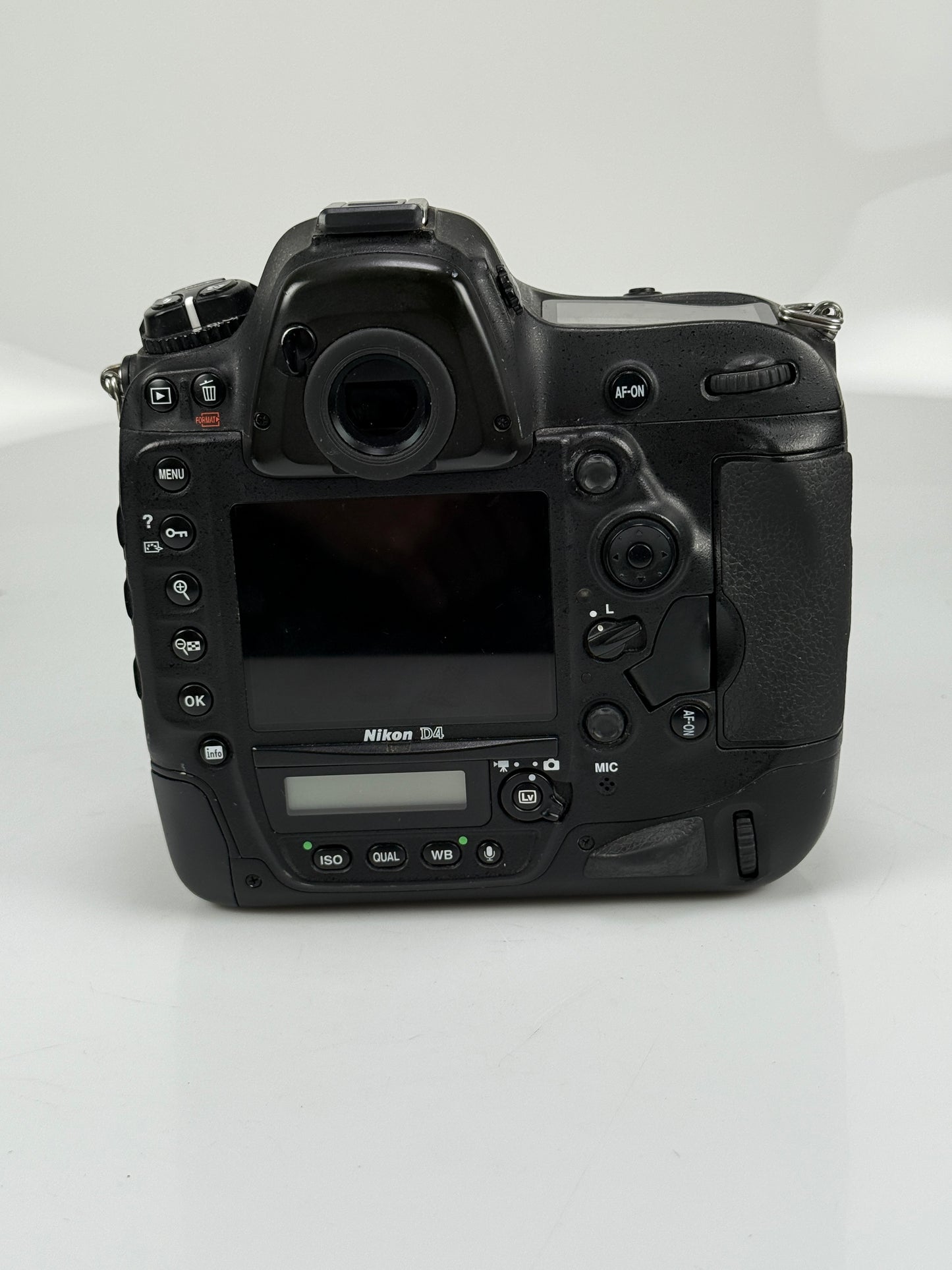 Nikon D4 16.2MP Digital SLR Camera Body