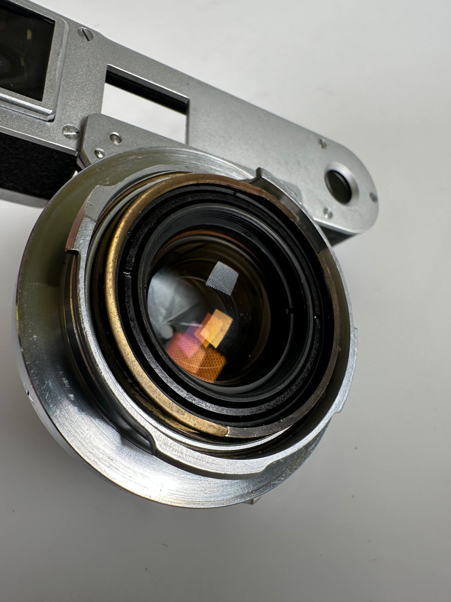 Leica V1 Eight / 8 Element Summicron 35mm F2 w/ Goggles SAWOO Canada
