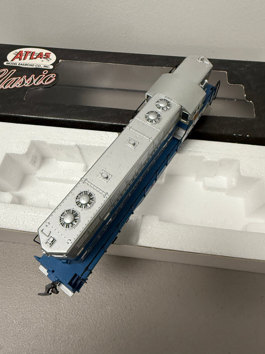HO Scale Atlas Classic 8409 EMD Demonstrator GP7 Diesel #200 - DCC Ready