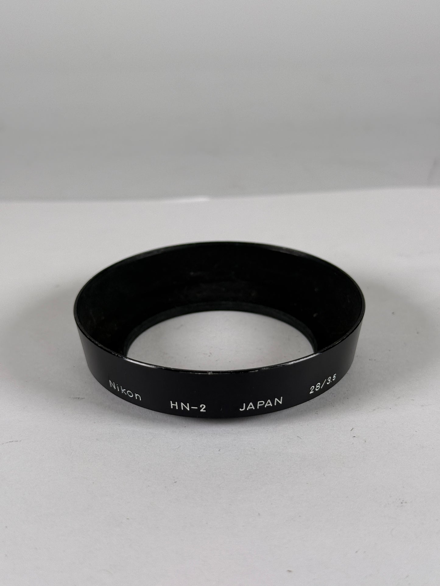 Nikon HN-2 Lens Hood Shade for 28mm f2.8 D and 35-70mm f3.3-4.5