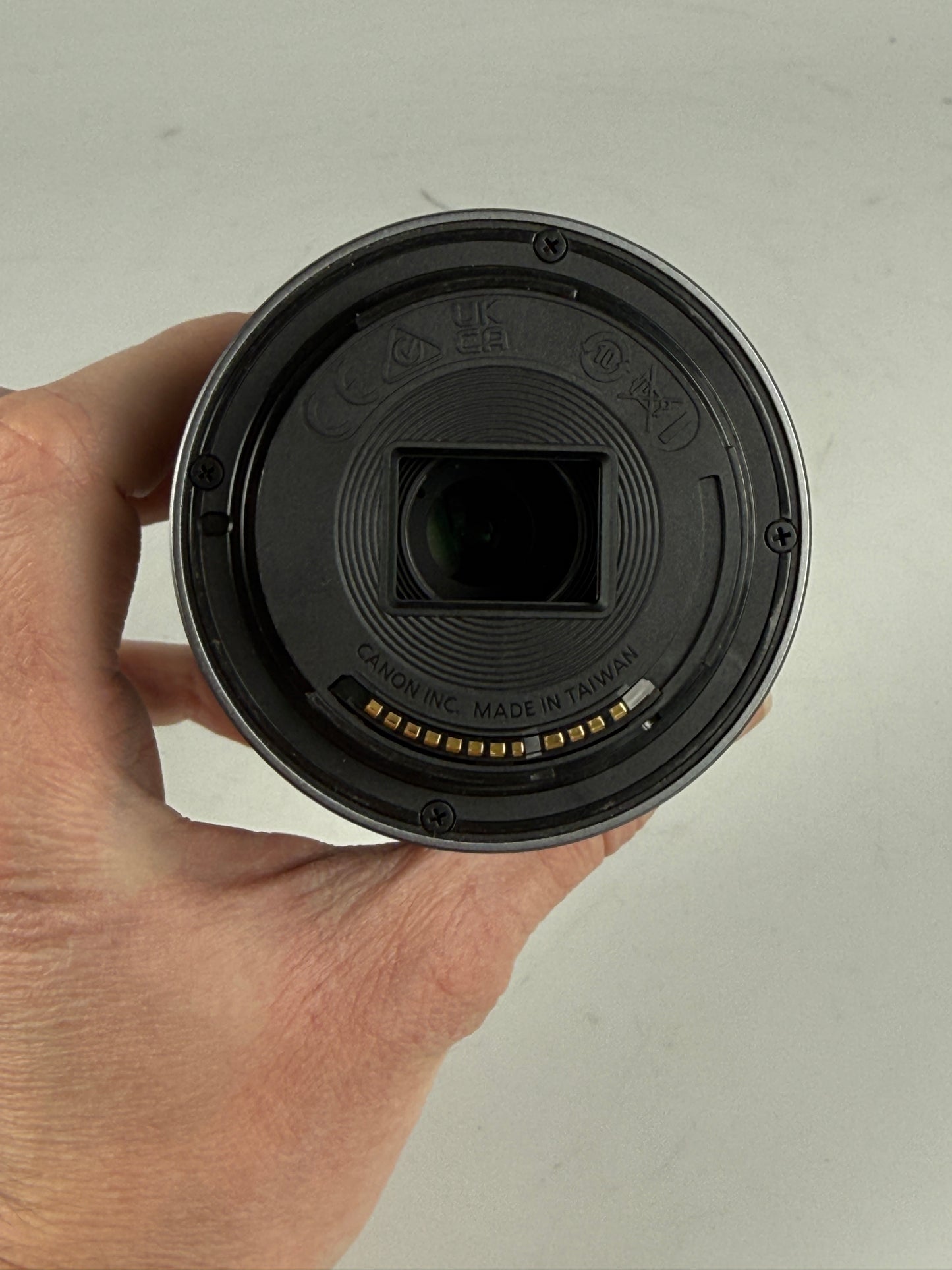 Canon R50 White + RF-S 18-45mm + 55-210mm Dual Lens Kit