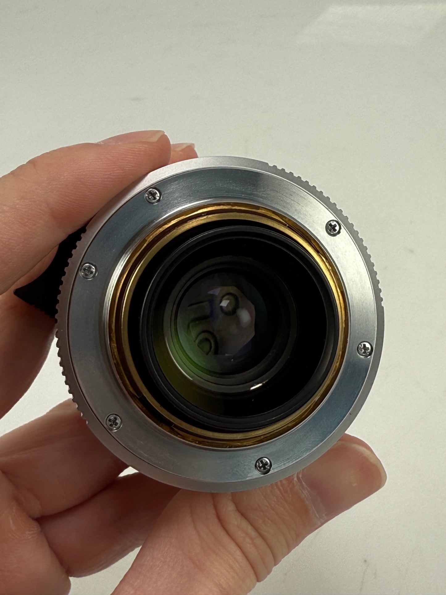 Leica Summicron 35mm f2 ASPH LTM Chrome Silver screw mount lens