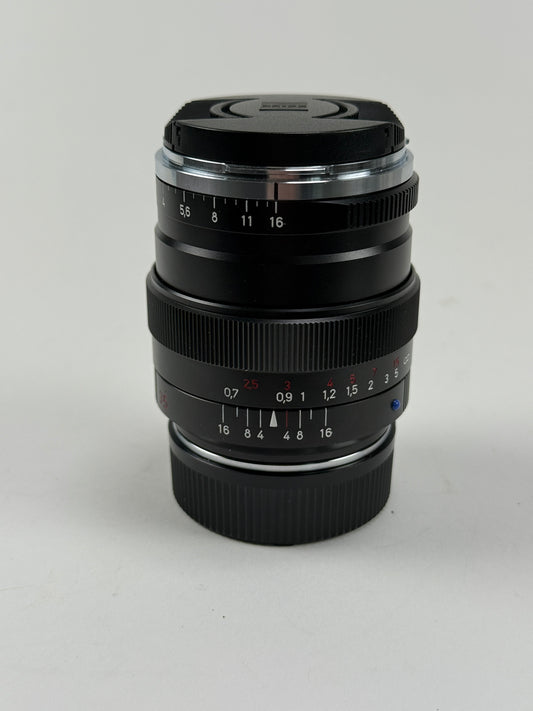 Carl Zeiss Distagon 35mm f1.4 ZM black for Leica M