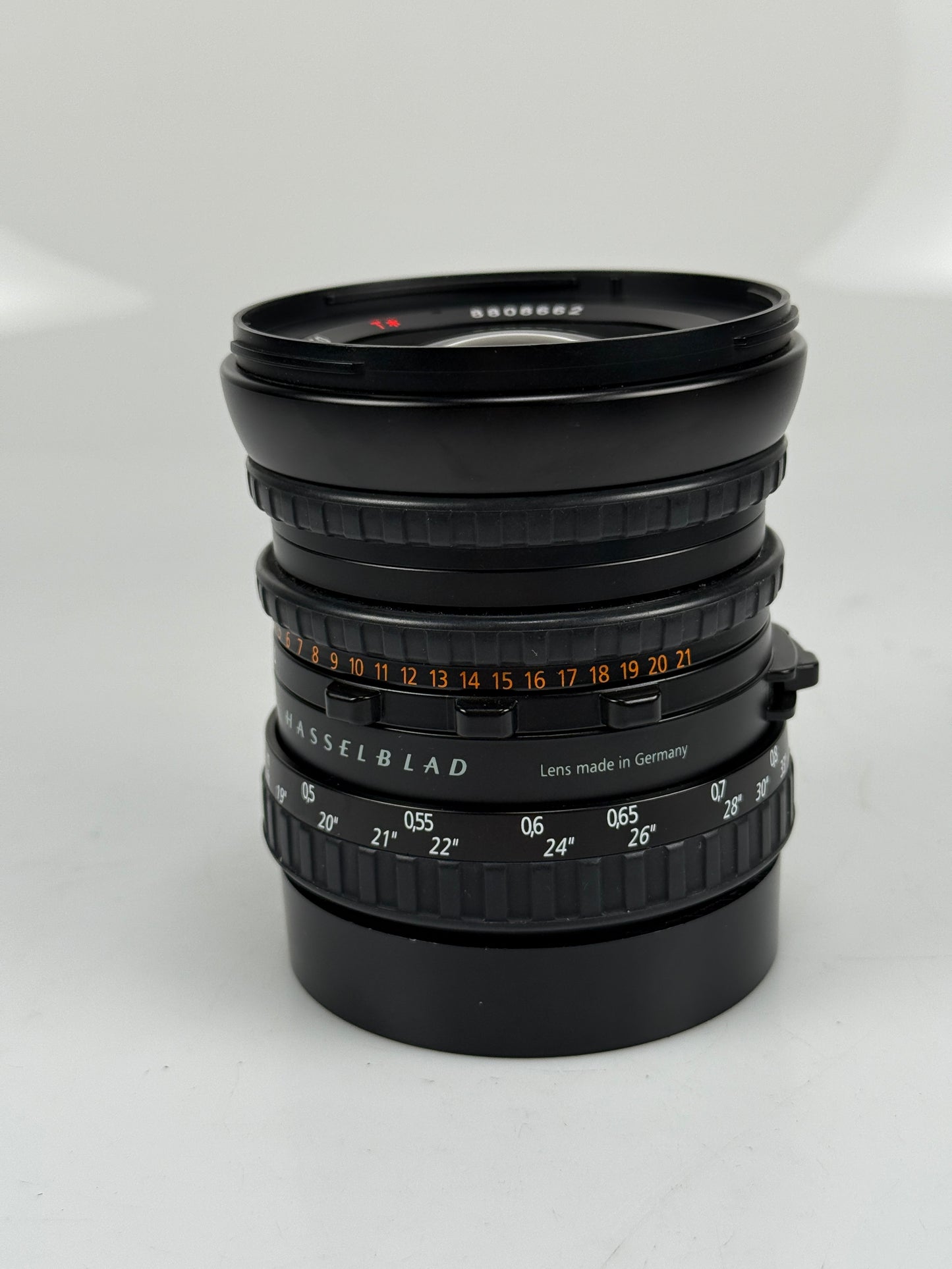 Hasselblad 50mm f4 Zeiss Distagon CFi FLE T* Lens