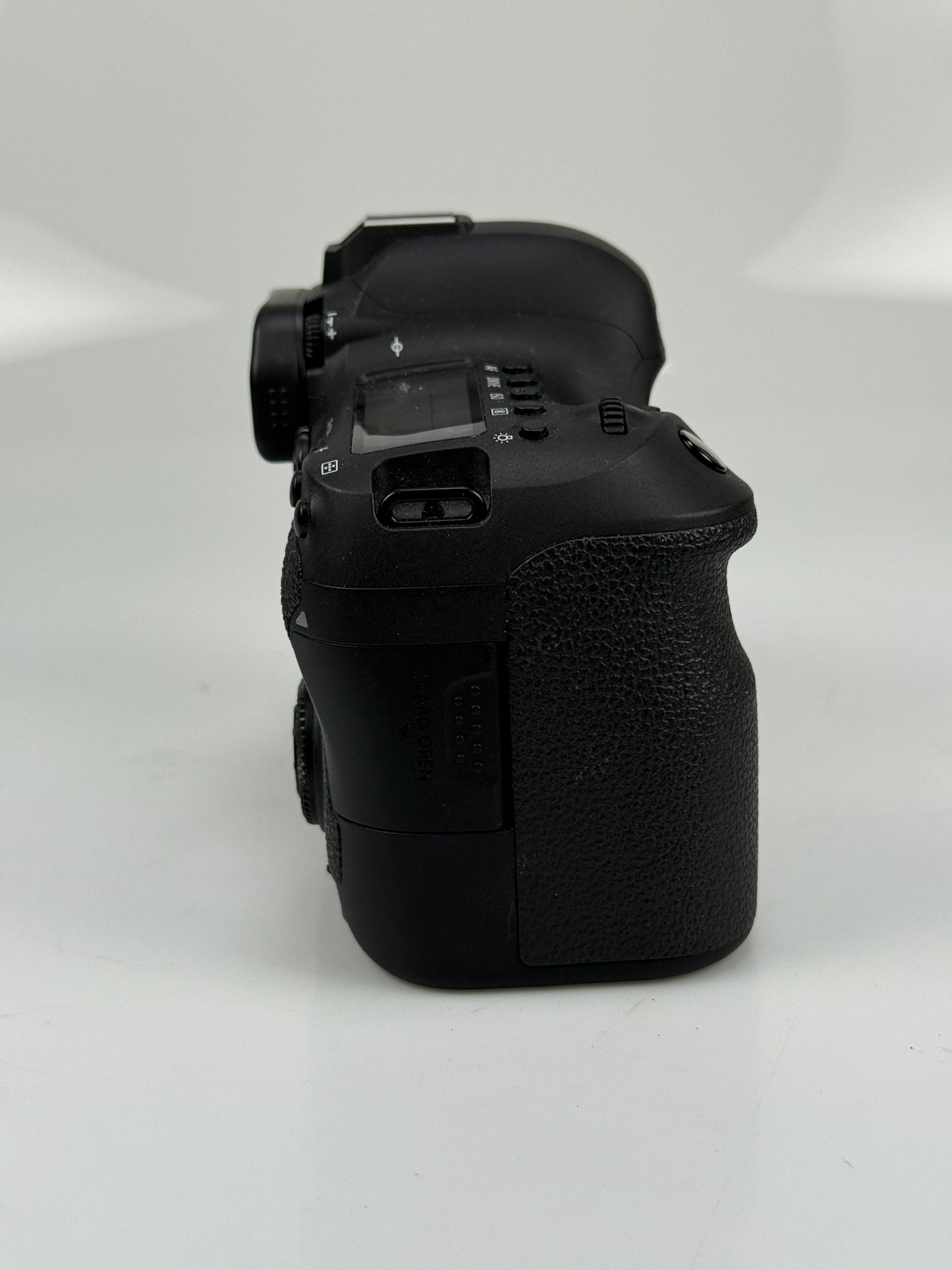 Canon EOS 6D Mark II 26.2MP Digital SLR Camera Body