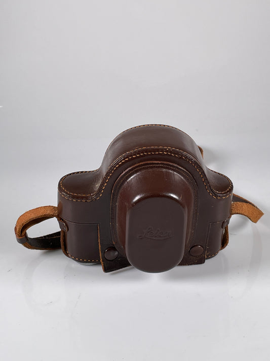 Leitz Leica EFGOO Case New York For IIc IIIc IIf IIIf Elmar