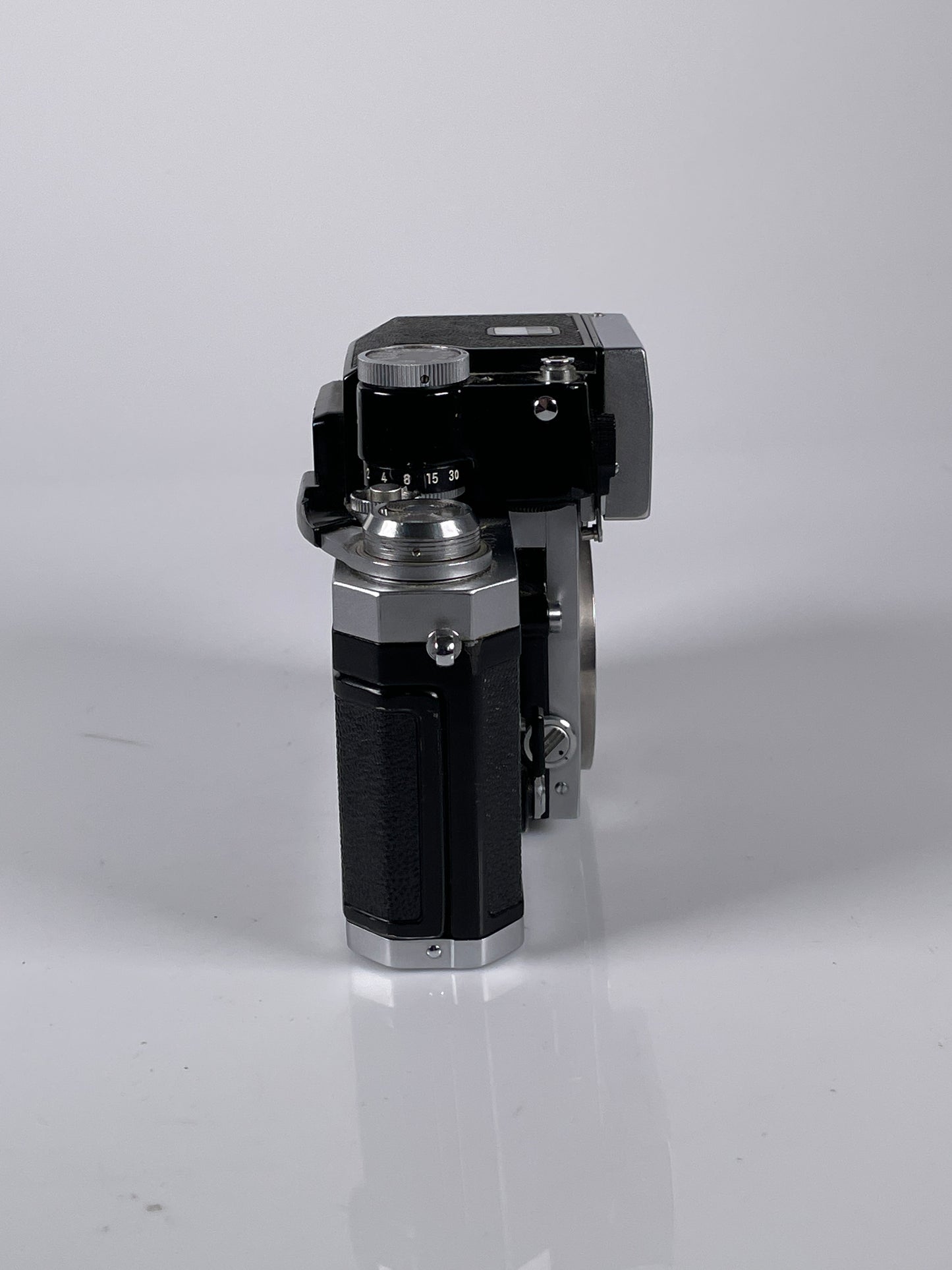 Nikon F Apollo Photomic FTN 35mm SLR Chrome Camera Body with case