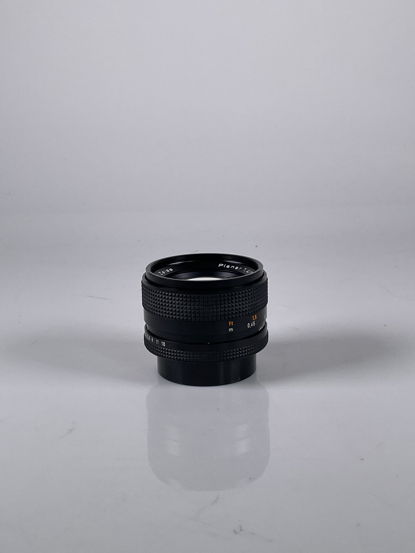 Contax Carl Zeiss T* Planar 50mm F1.4 AEJ MF Lens C/Y Mount