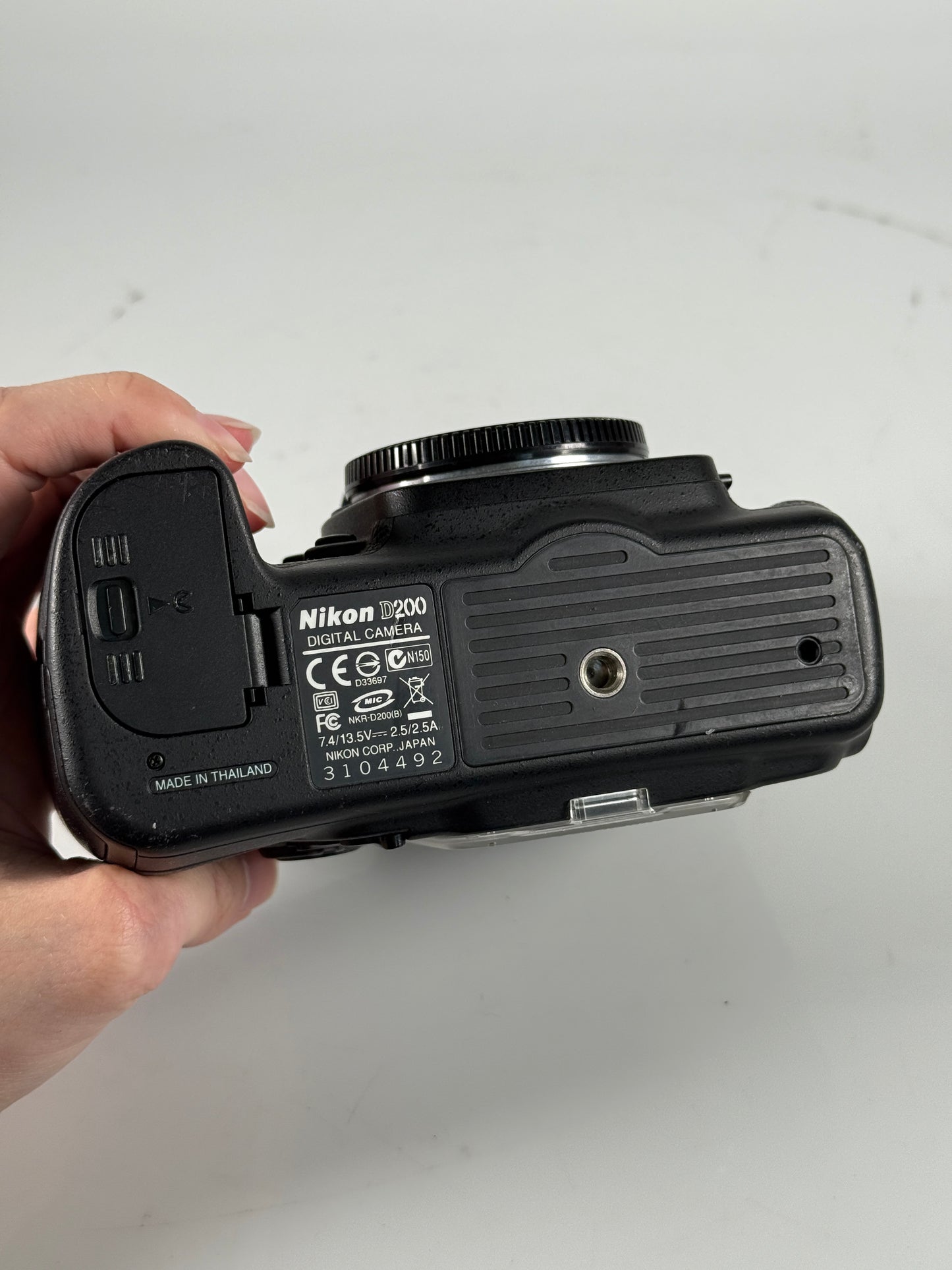 Nikon D200 10.2MP DX Digital SLR Camera