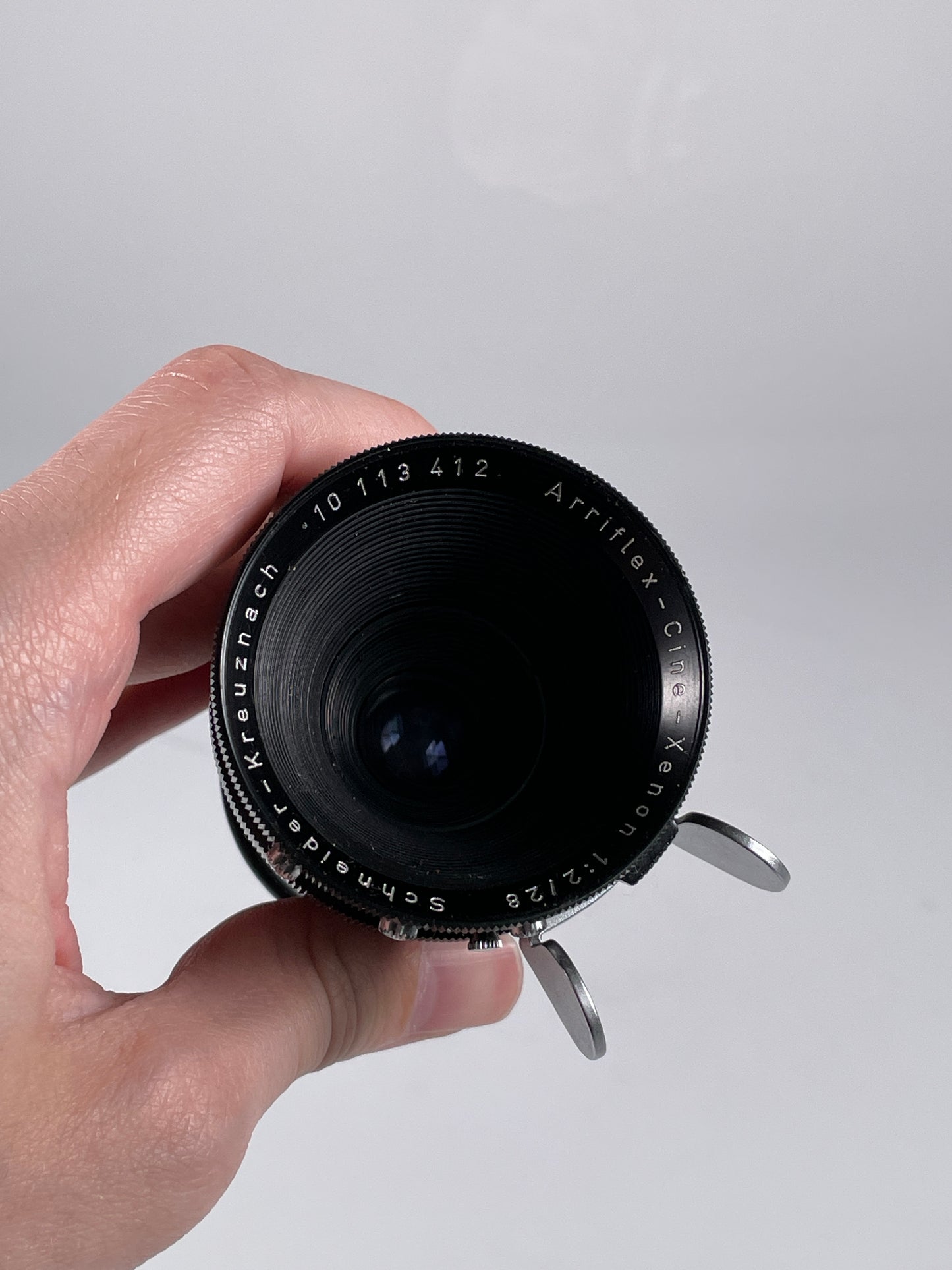 Schneider Kreuznach Arriflex Cine Xenon 28mm f2 arri standard cinema lens