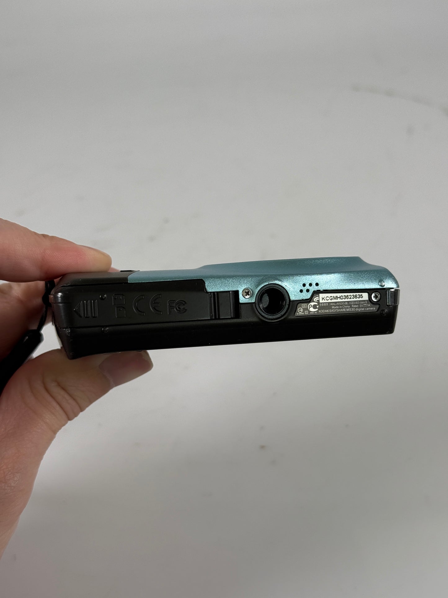 Kodak EasyShare M530 12MP Blue Compact Digital Camera