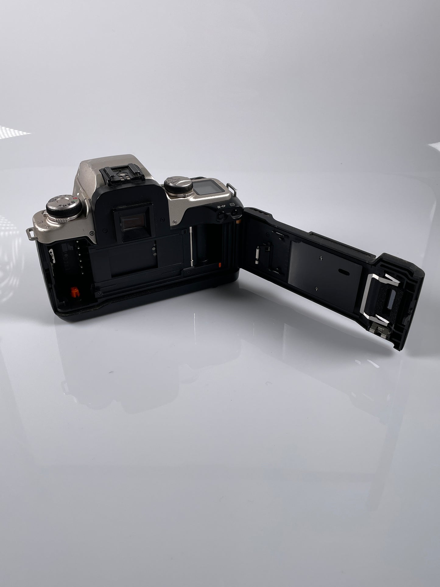 Canon EOS ELAN II Eye Control Film SLR Camera