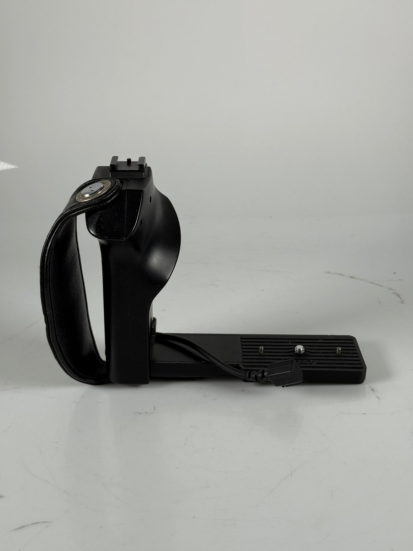 Mamiya Left Hand Grip Electronic Release For RZ67 Pro Pro II IID