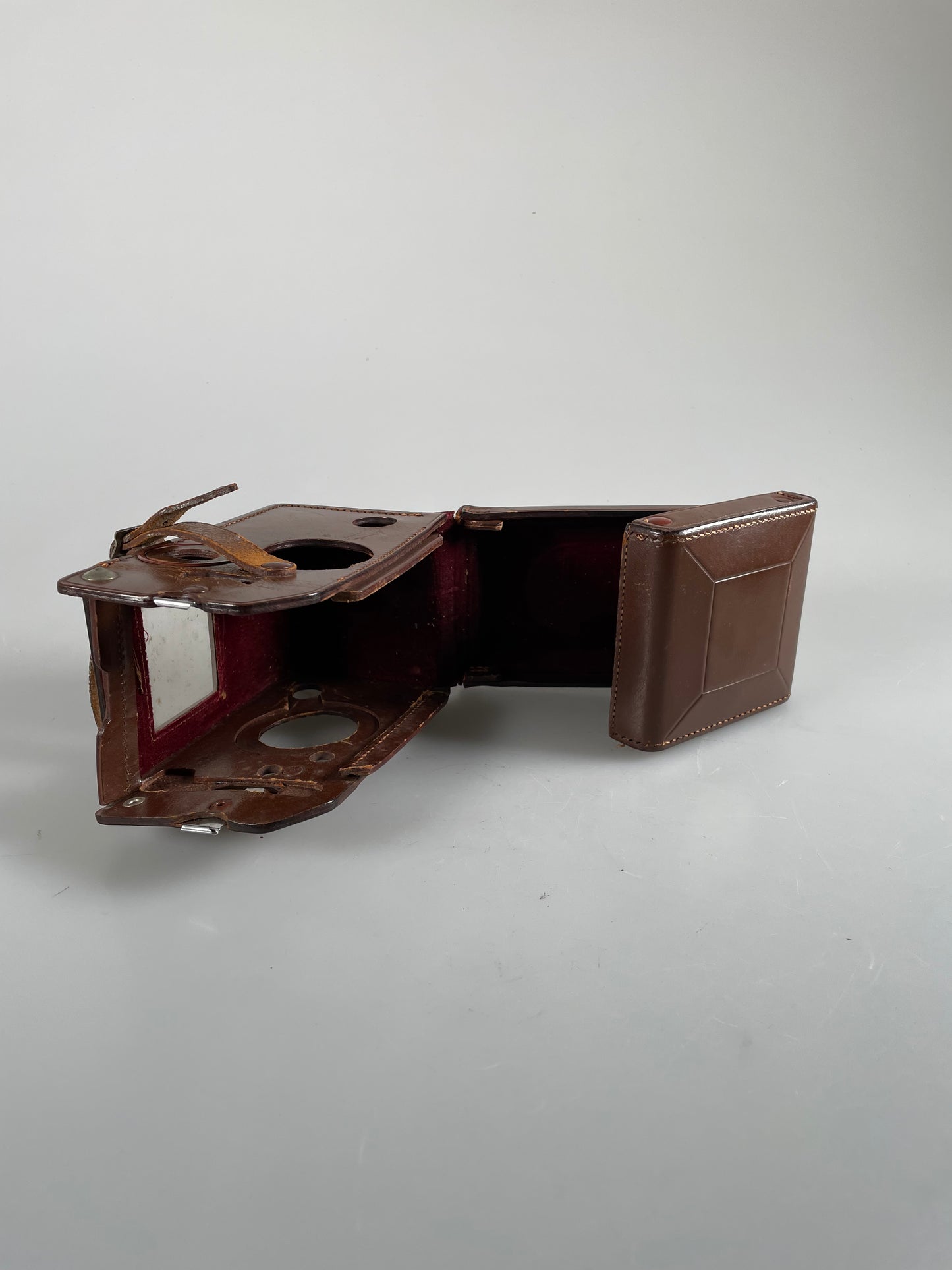 Rolleiflex 2.8 E3 Genuine Brown Leather Camera Case