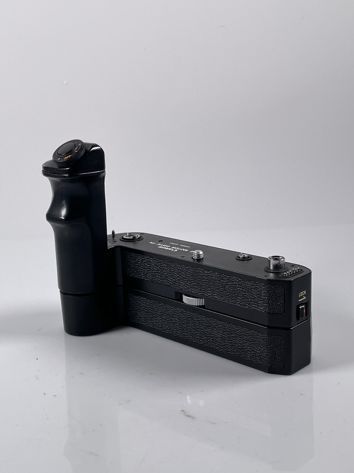 Canon AE Motor Drive FN for New F-1n Tested with Nicad battery