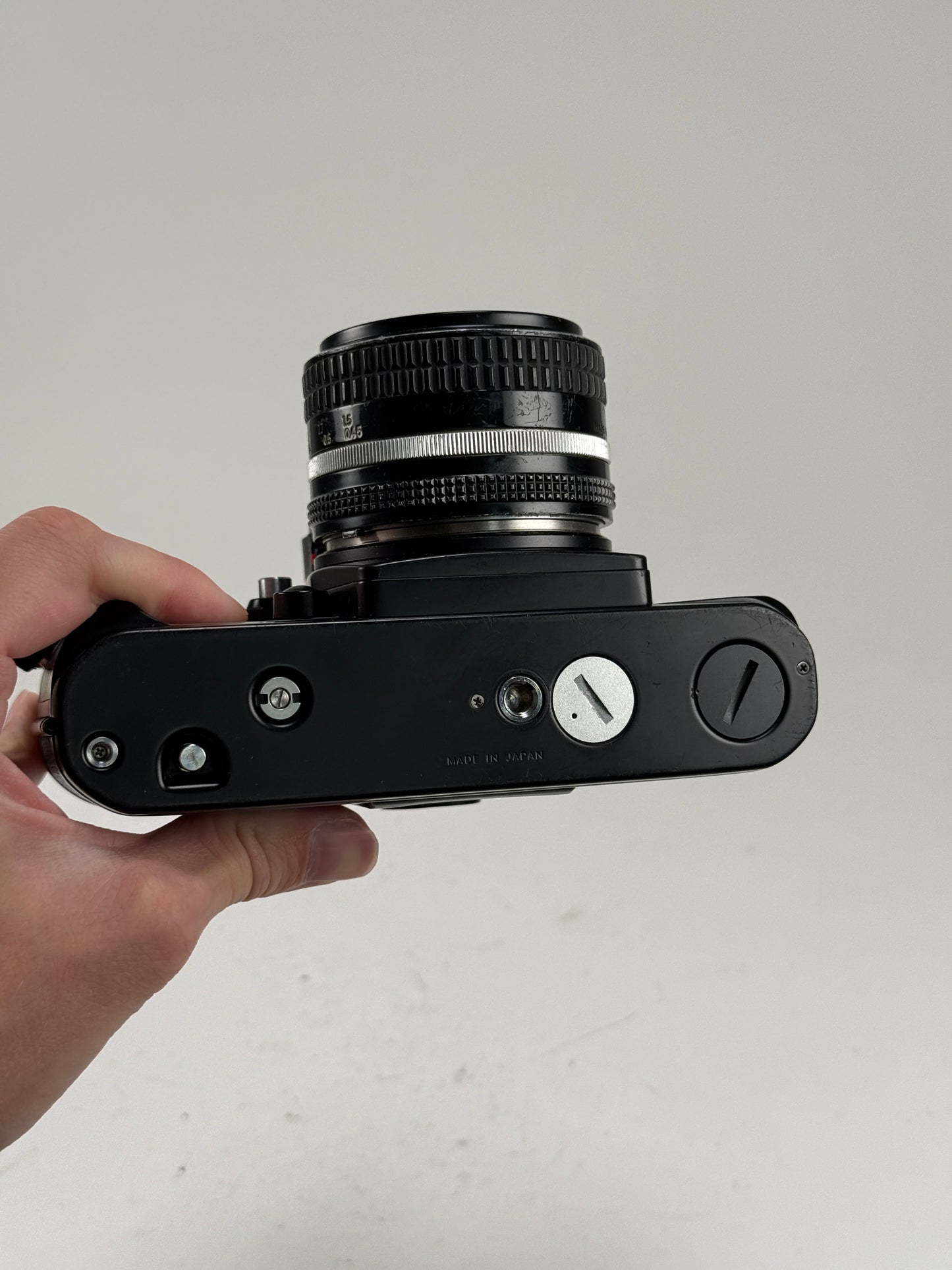 Nikon F3HP HP 35mm Professional Film Camera Body w/ 50mm f1.4 ais lens