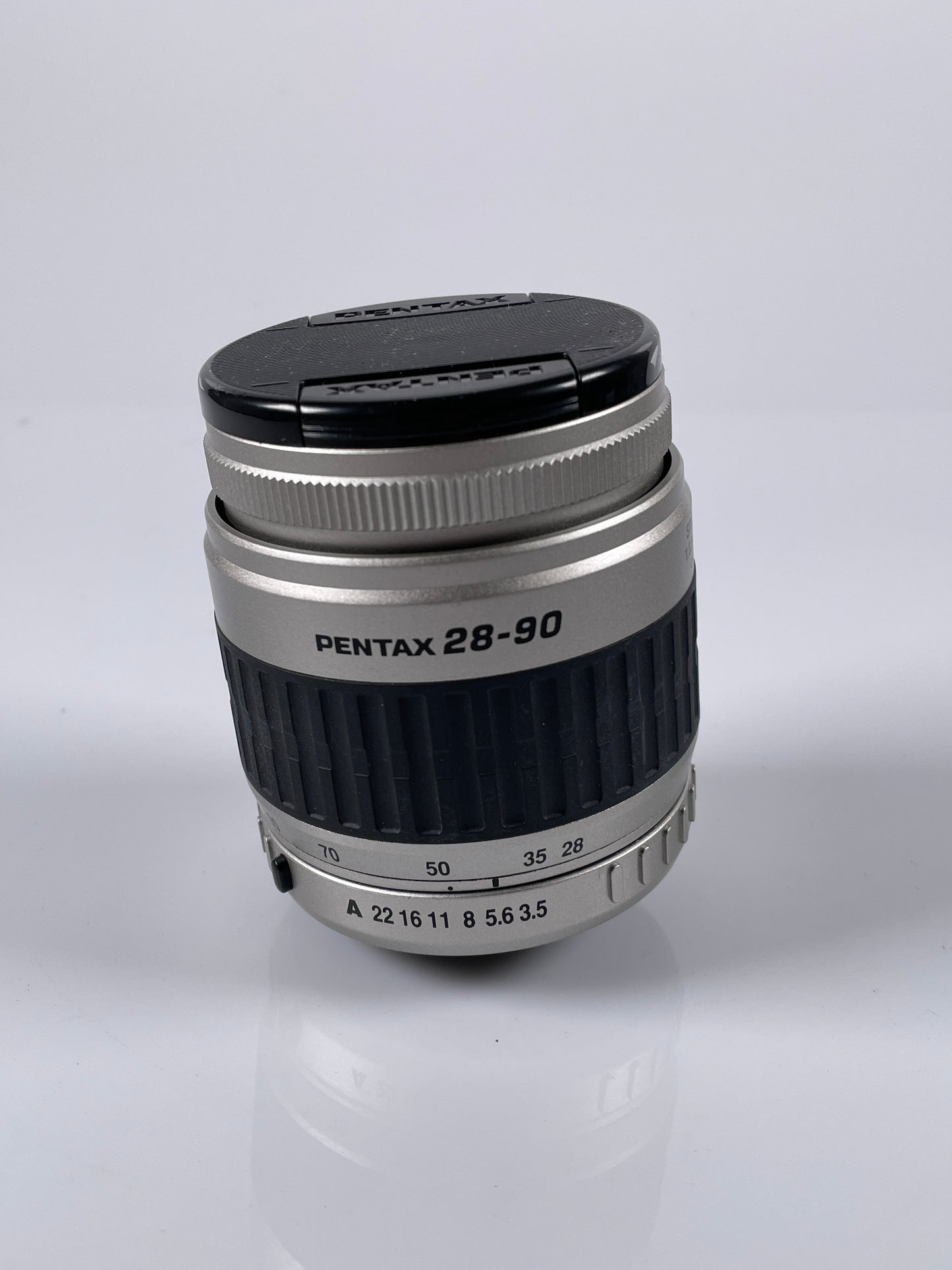 SMC Pentax-FA 28-90mm f3.5-5.6 zoom lens