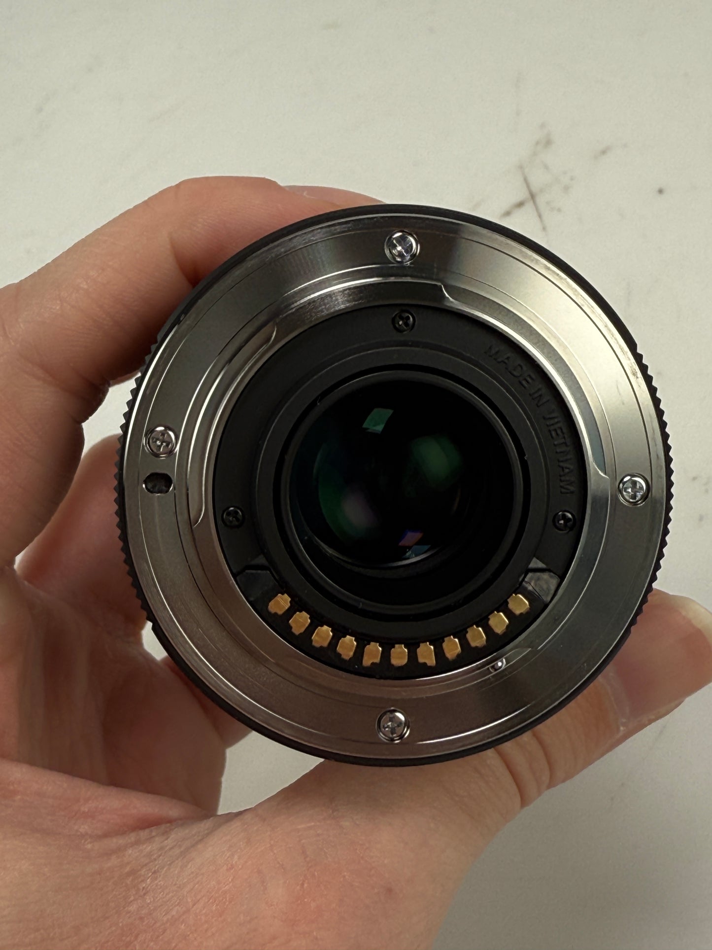 Olympus M.Zuiko Digital 45mm F1.8 Lens for Micro Four Thirds black