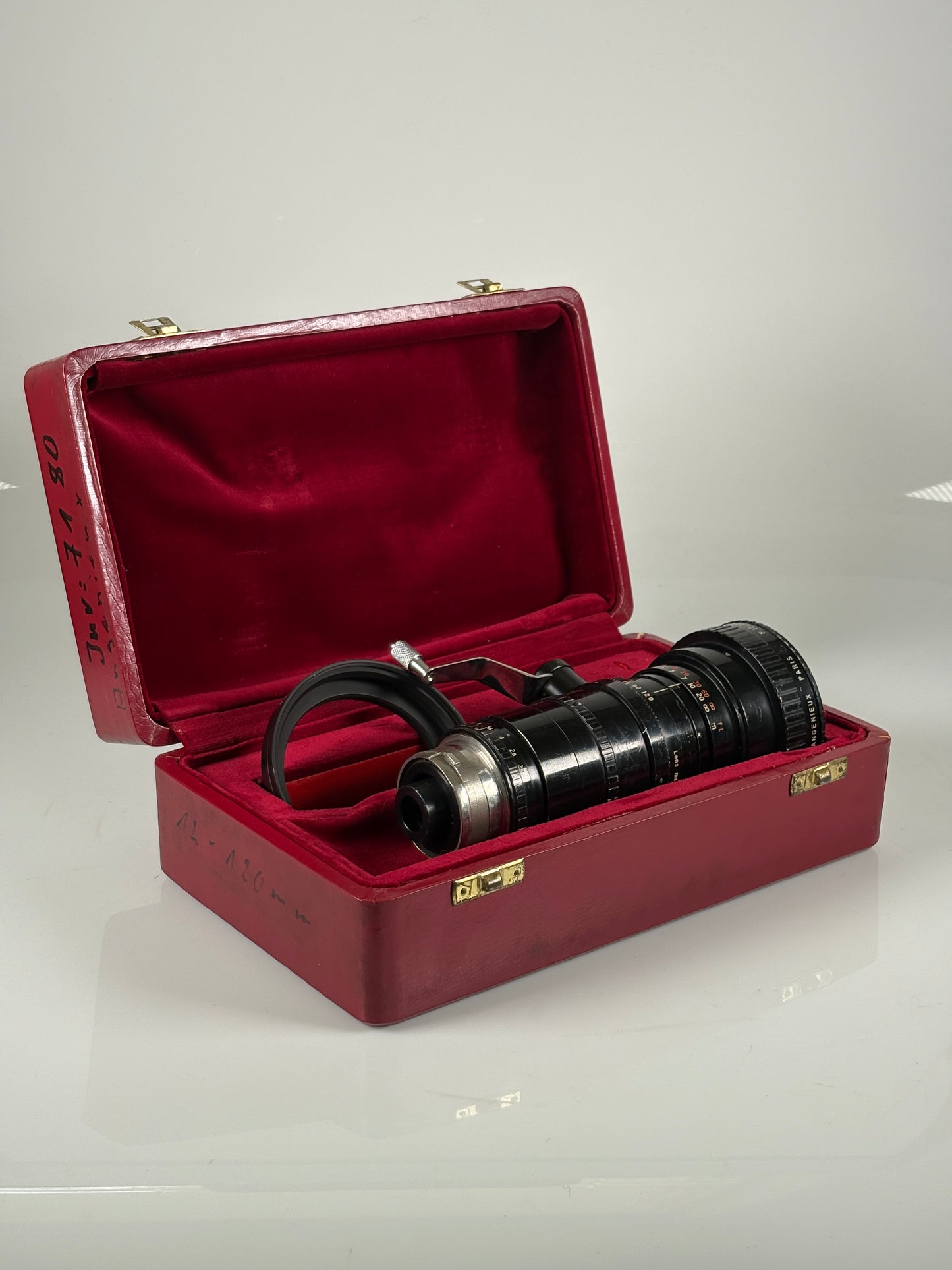 ANGENIEUX 12-120mm F2.2 16mm Arri arriflex B Zoom Lens Type 10x12B