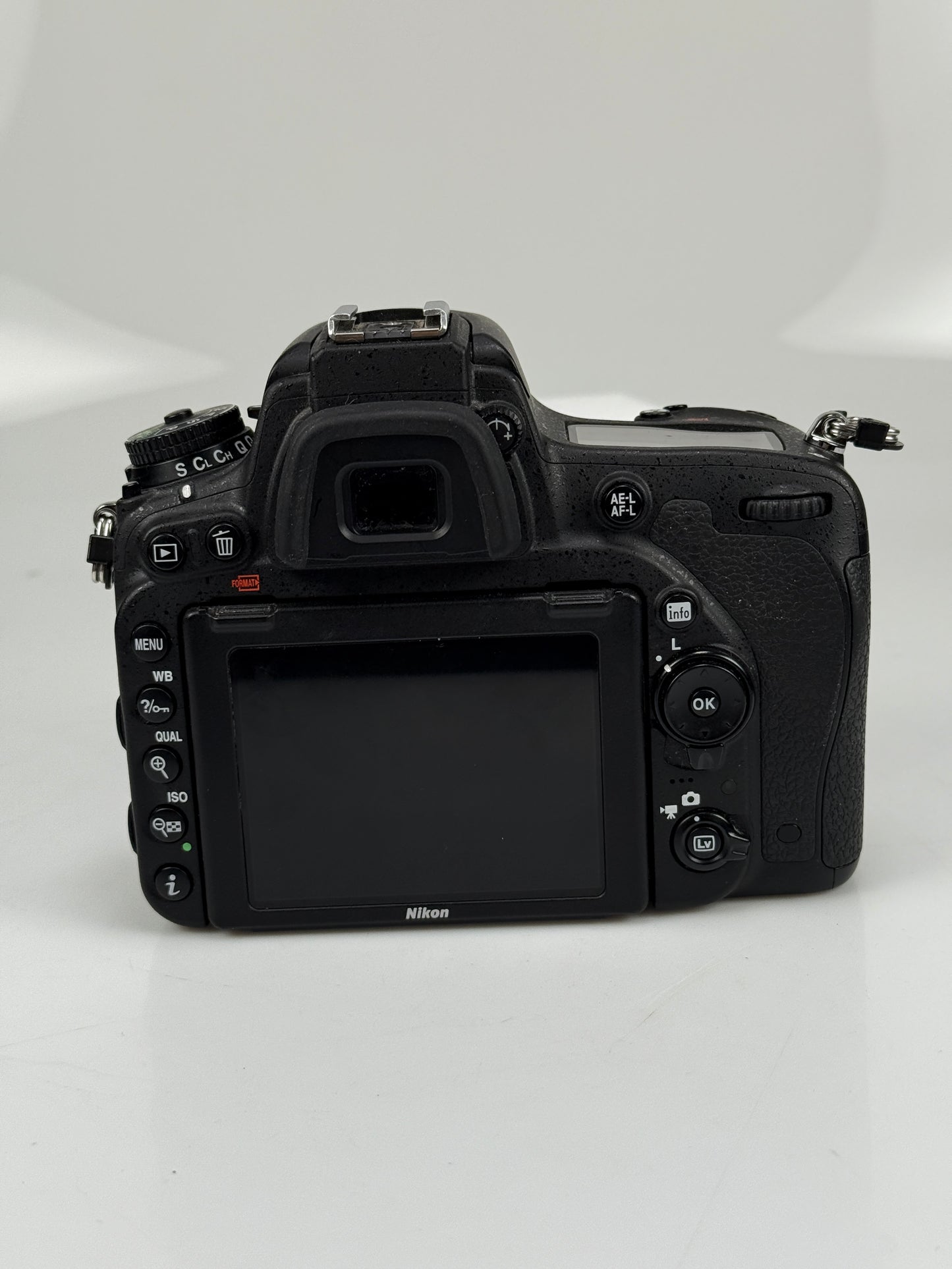 Nikon D750 24.3MP FX Digital Camera Body