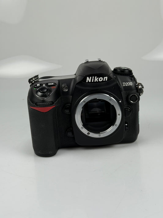 Nikon D200 10.2MP DX Digital SLR Camera