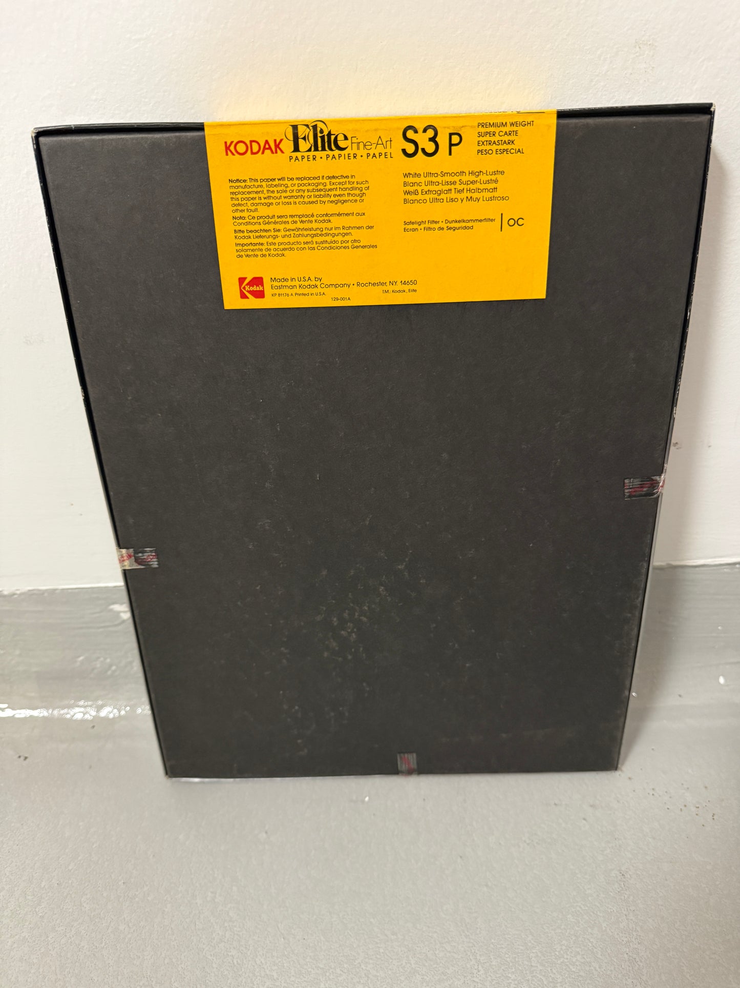Kodak - Elite S3 P - B&W Photo Paper High-Lustre 11"x14" - Sealed 50 Sheets