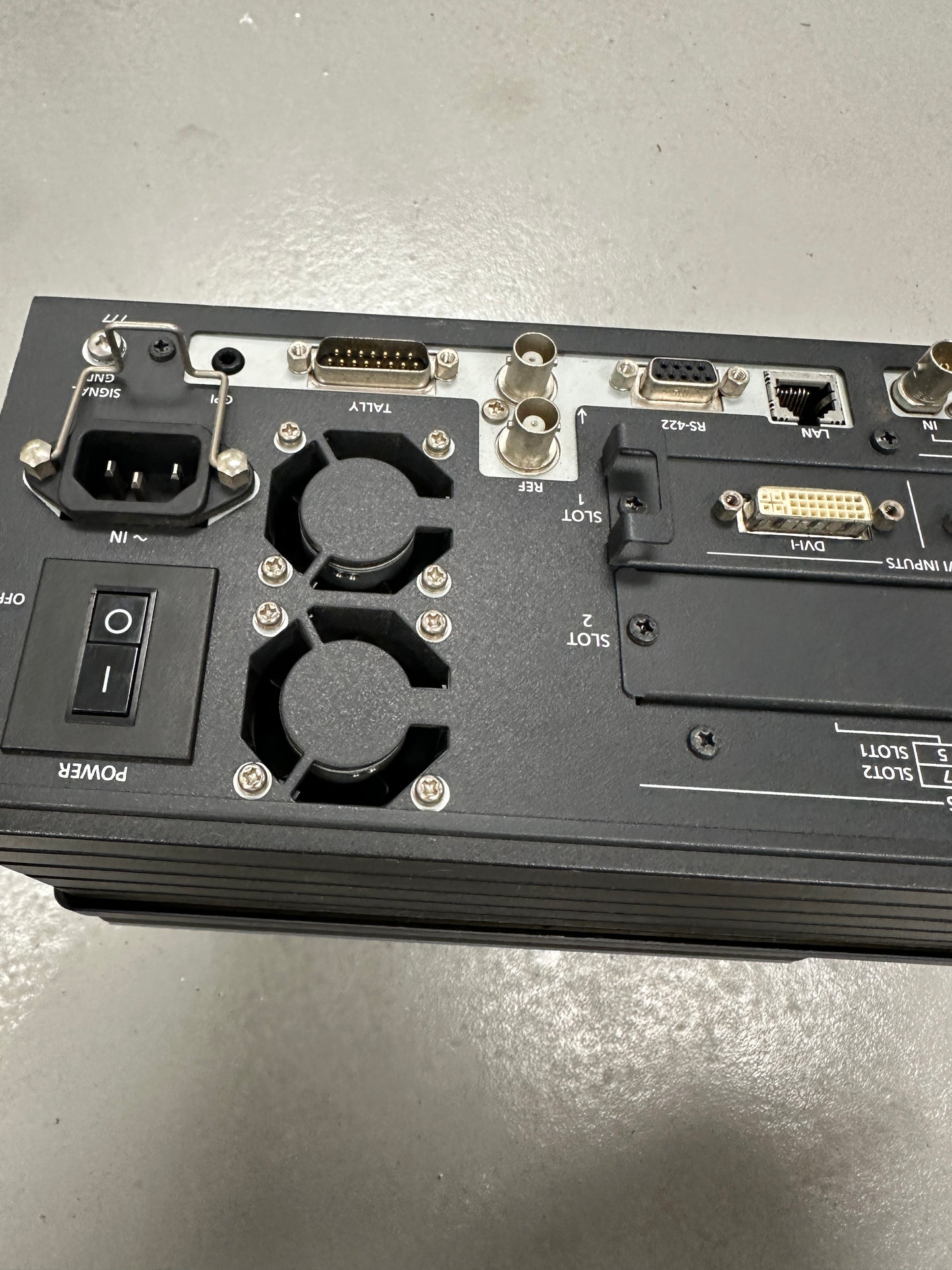 Panasonic AV-HS400 Multi-Format Live SD/HD-SDI Switcher