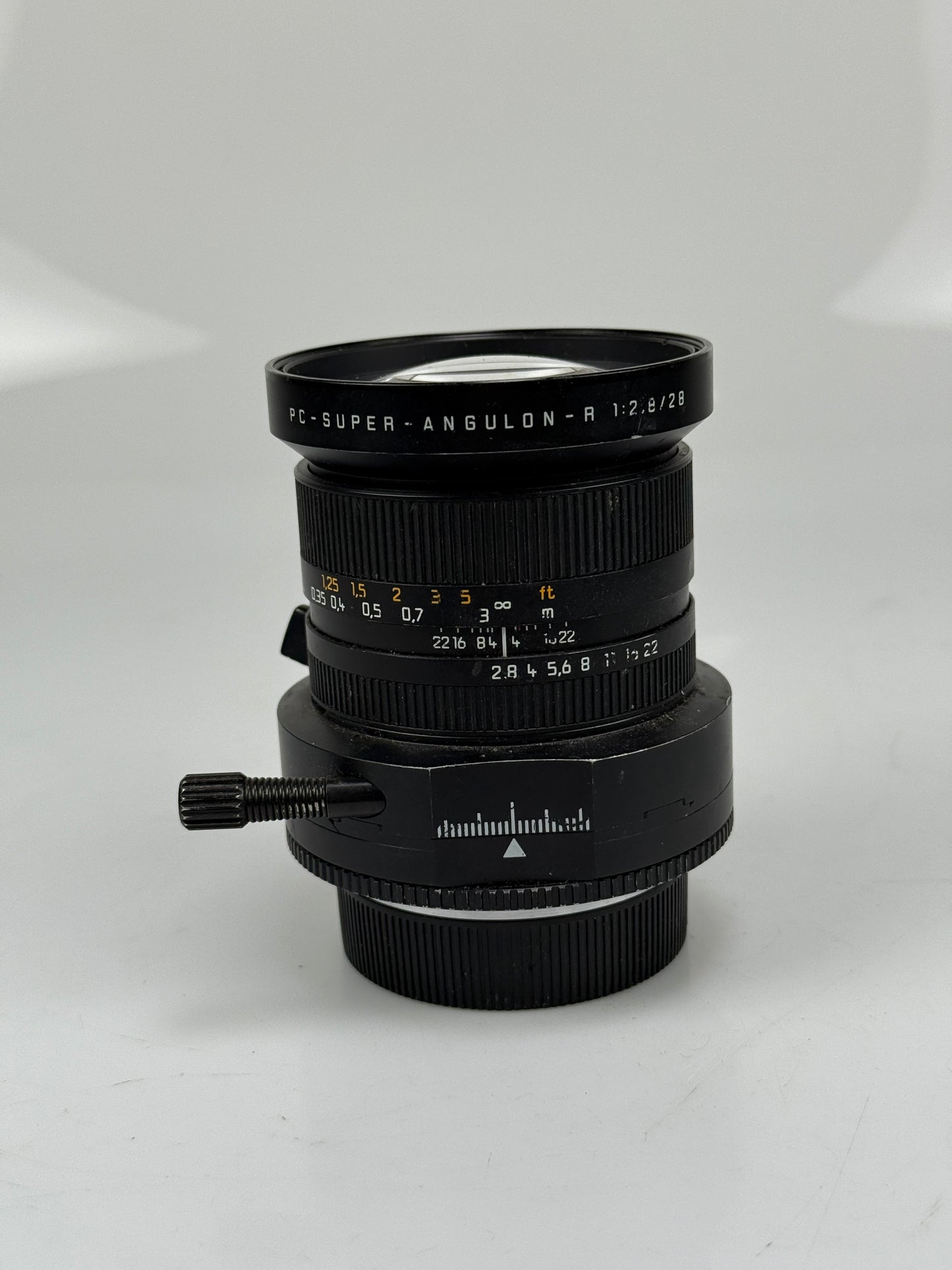 Leica 11812 PC Super Angulon-R 28mm f2.8 Lens