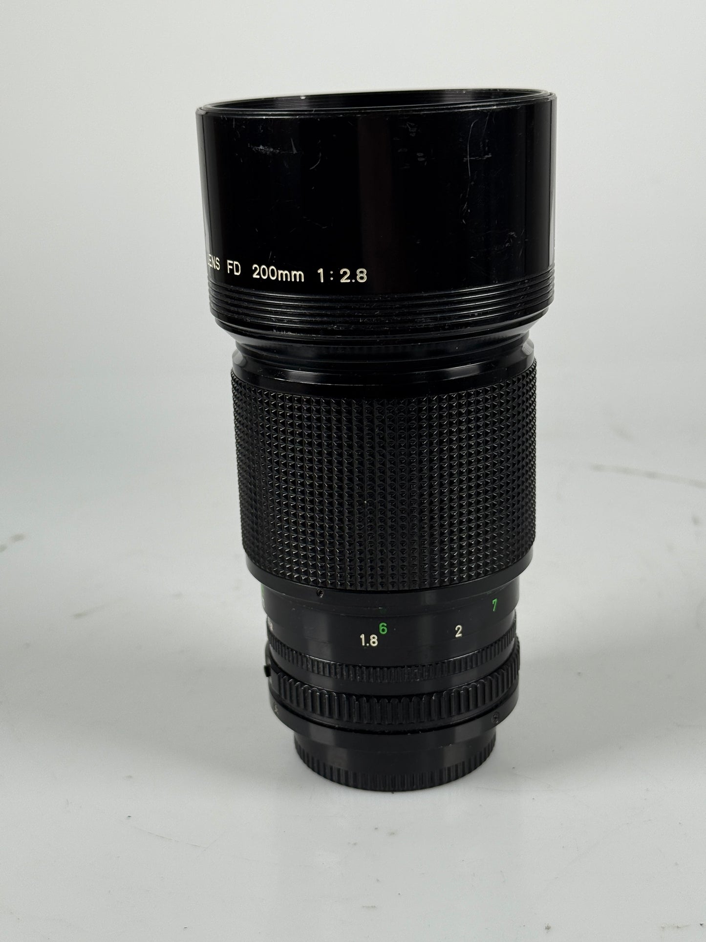 CANON New FD NFD 200mm f2.8 Telephoto MF Lens