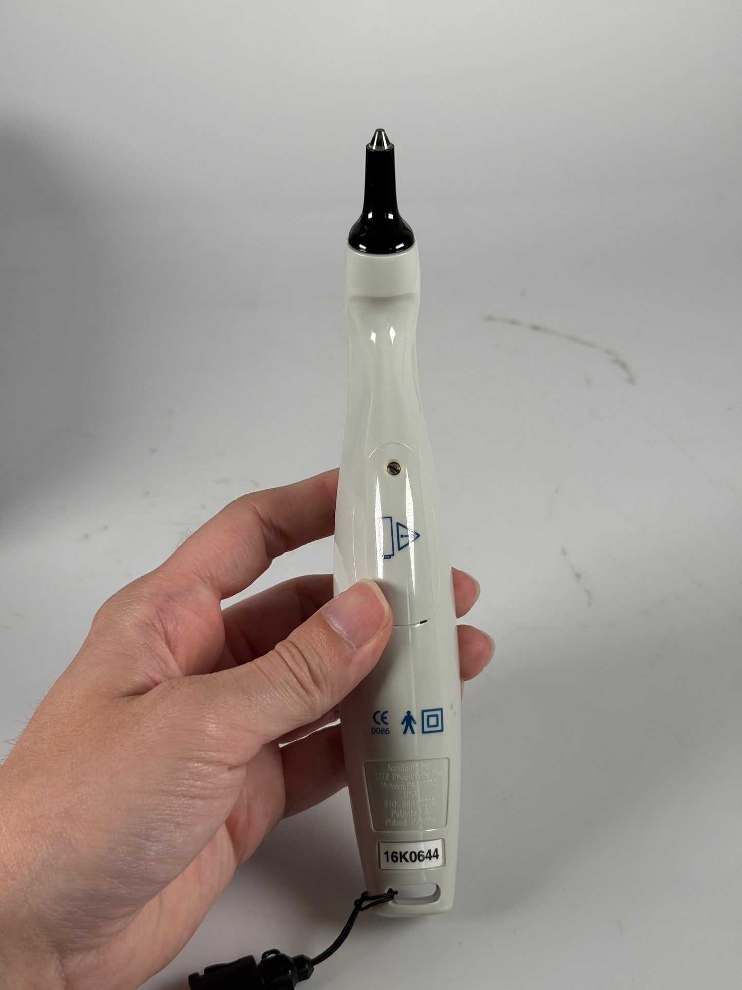 ACCUTOME PACHPEN MODEL 24-5100 PACHYMETER W/ CARRYNG CASE