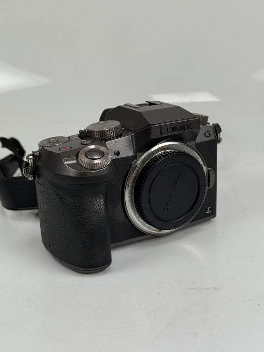 Panasonic Lumix DMC-G7 16MP Mirrorless MFT Digital Camera Body