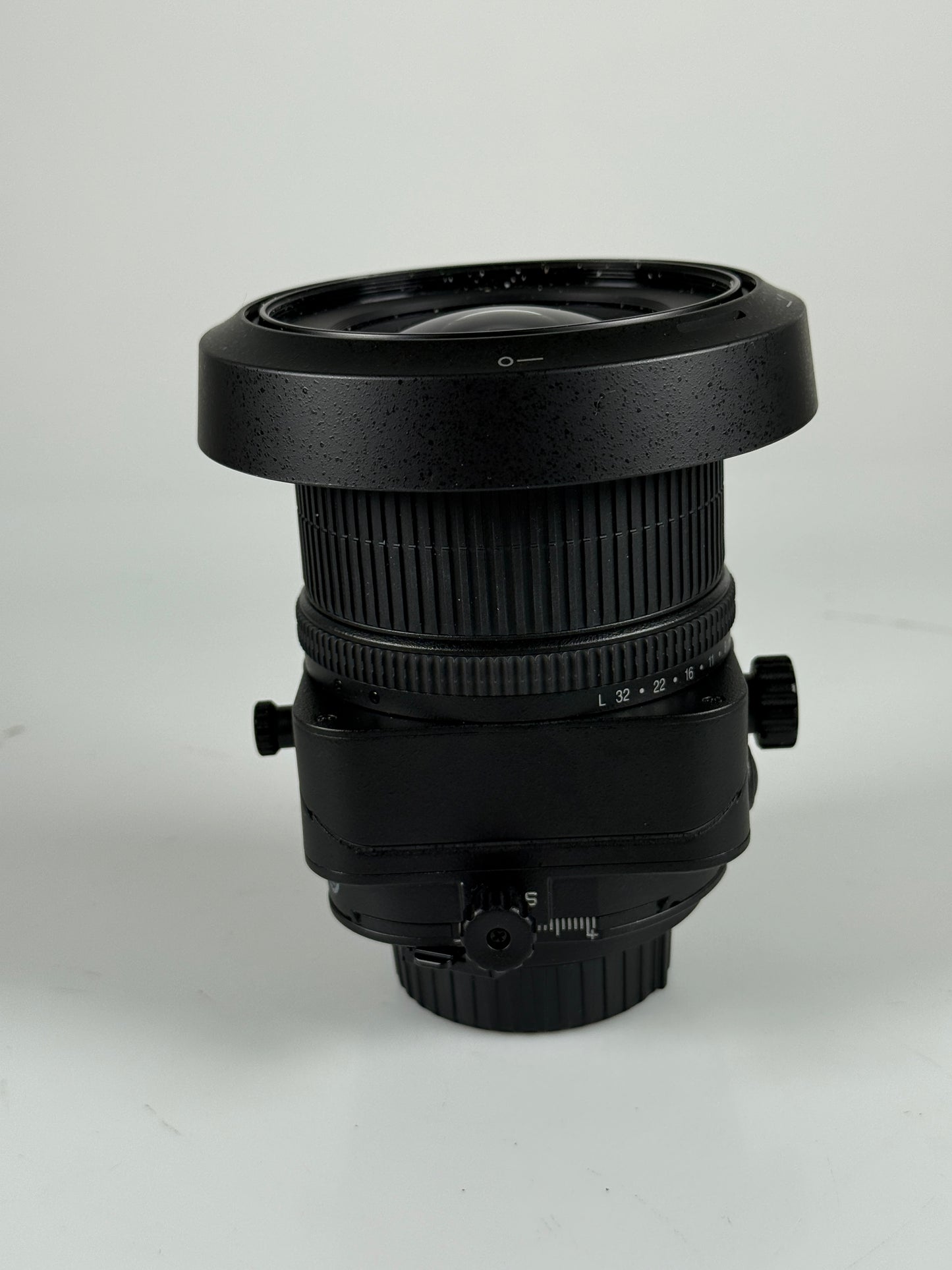 Nikon Nikkor PC-E 24mm f3.5 D ED Lens