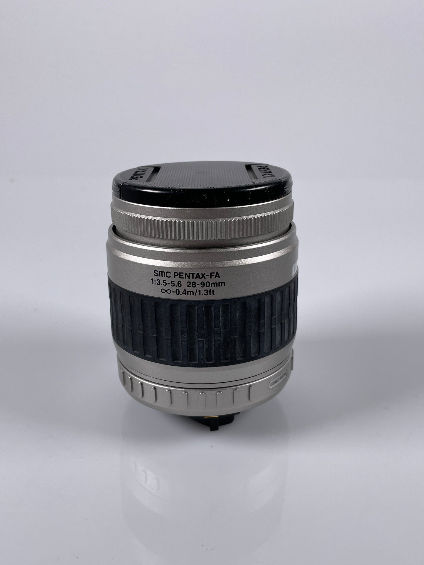 SMC Pentax-FA 28-90mm f3.5-5.6 zoom lens