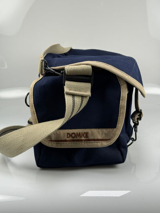DOMKE F-2 ORIGINAL CAMERA SHOULDER BAG IN Blue, with insert