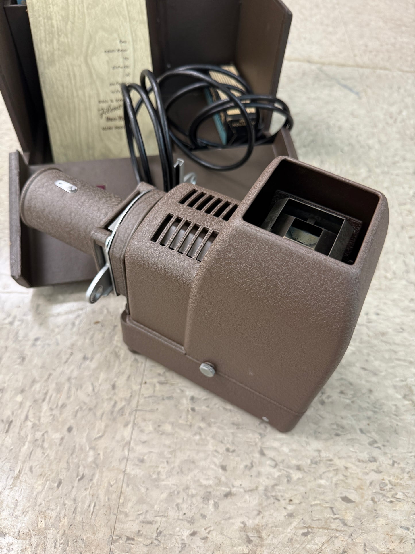 Bell & Howell Filmo Duo-Master Slide Projector W/Hardcase