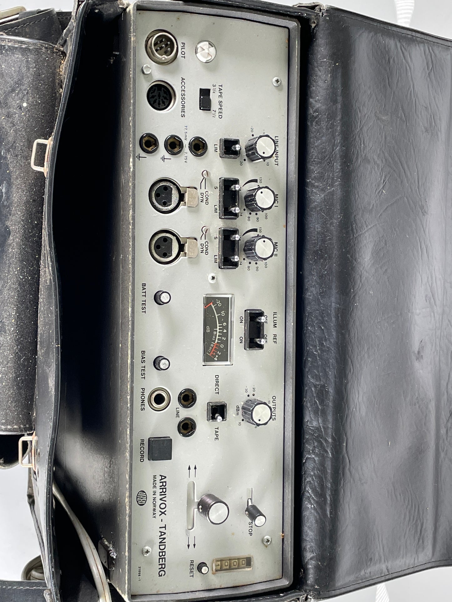 Arriflex Arrivox Tandberg Reel to reel field tape recorder RARE