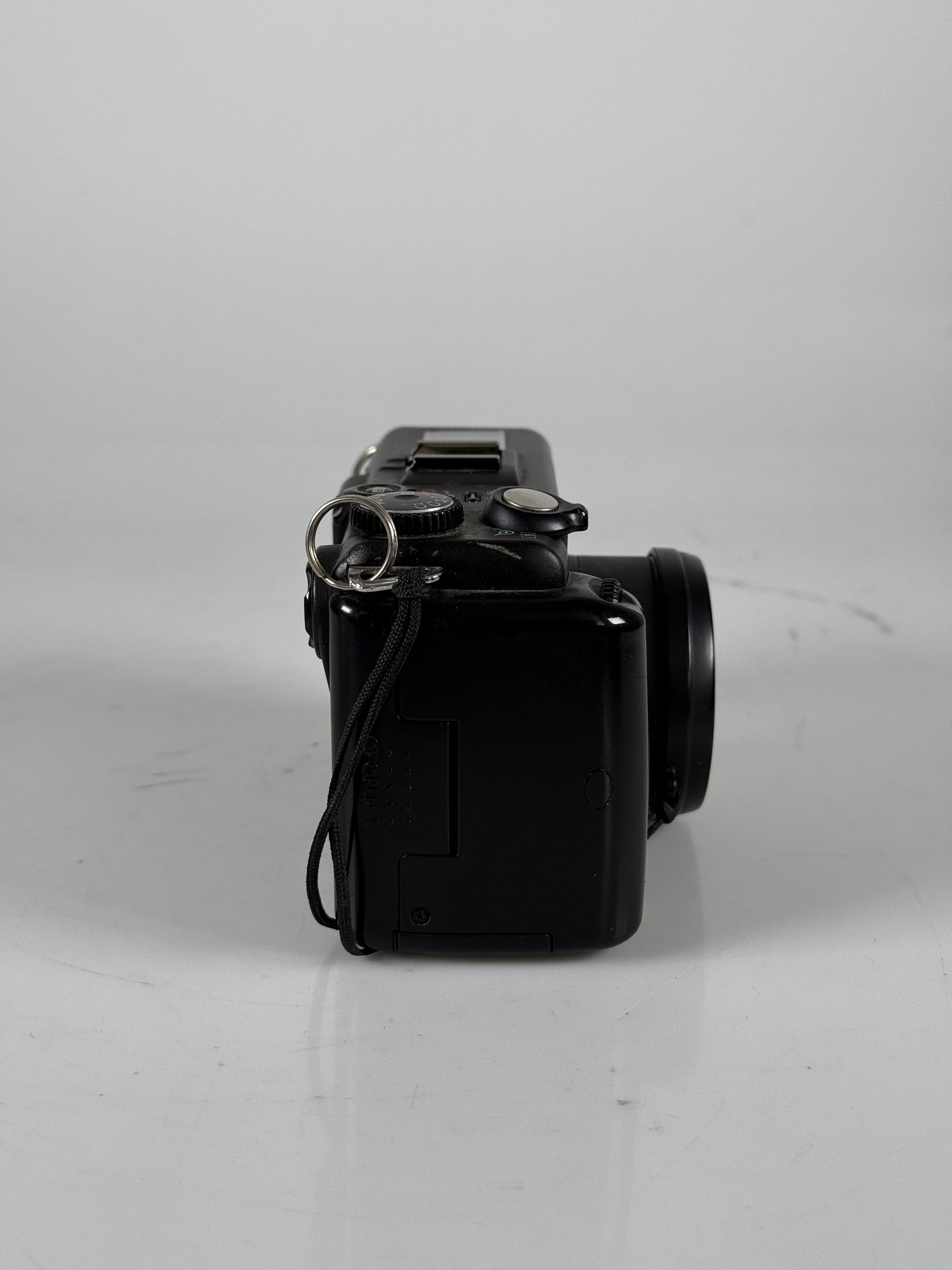 Canon PowerShot G5 Black 5.0MP 4x Optical Zoom Digital Camera