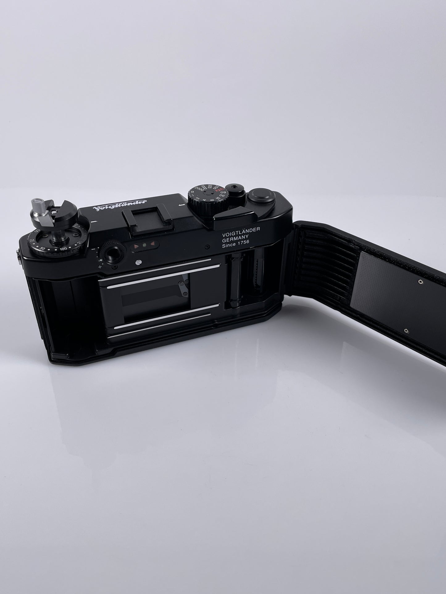 Voigtlander Bessa T Black Leica M Mount Rangefinder camera body
