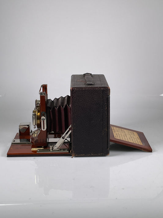 Seneca folding camera 4x5 with original case, film holder