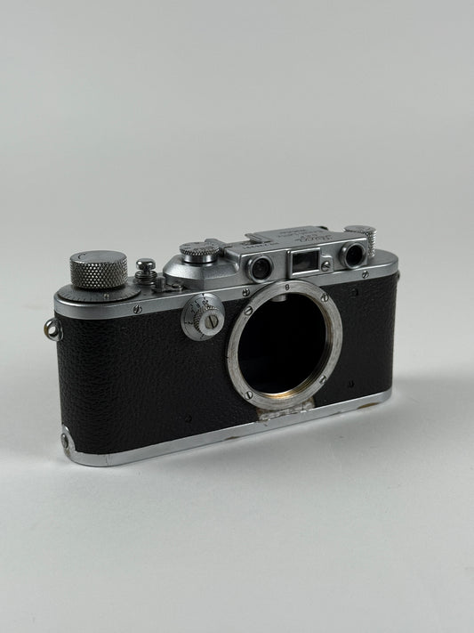 Leica IIIA model G Rangefinder 35mm Film Camera