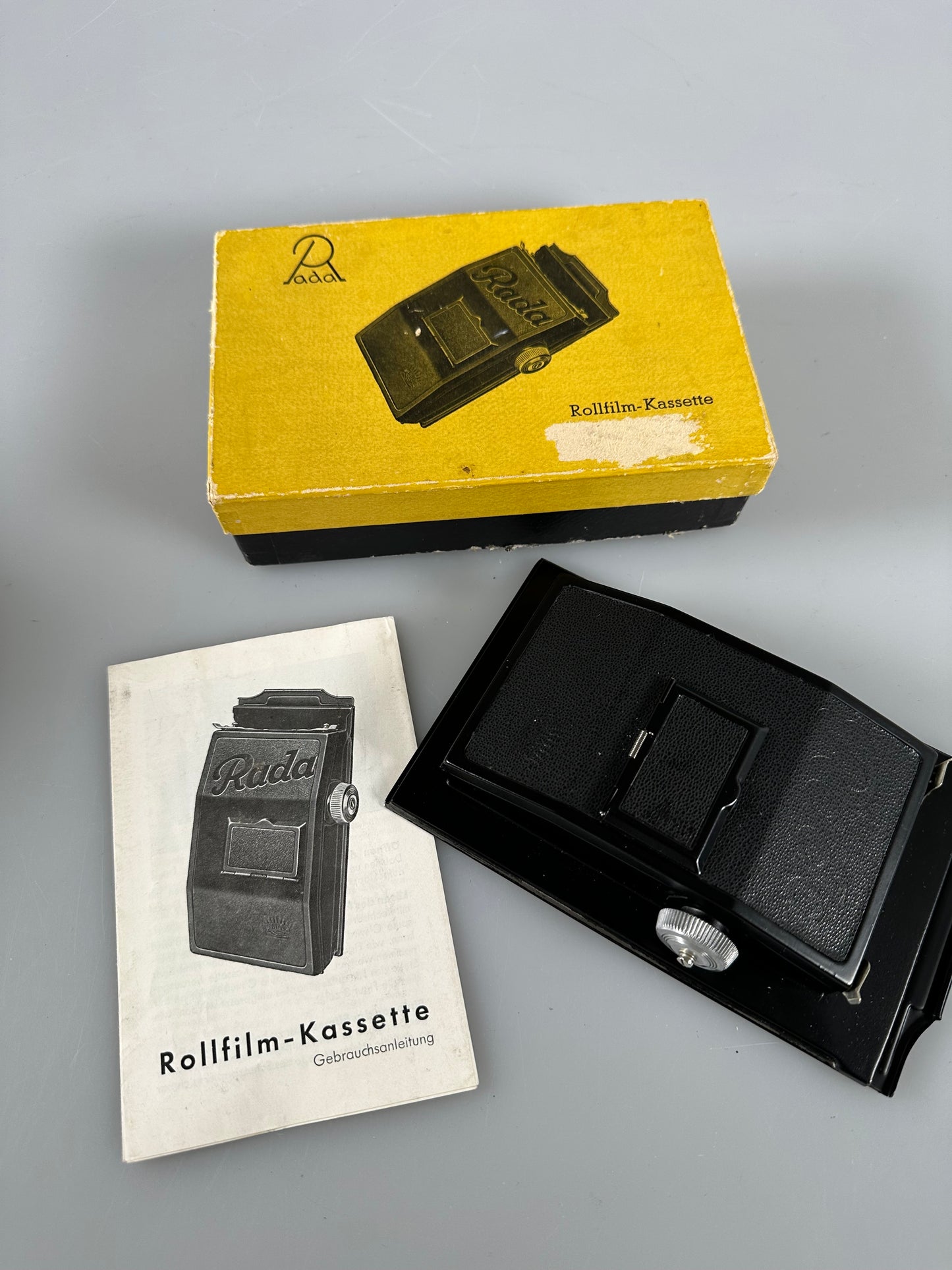 Rada 6x9 Film Back for 120mm Roll Film